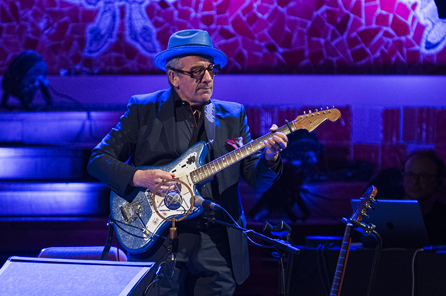 Elvis Costello Kicks Off 707 Tour with Unreleased Songs setlist.fm